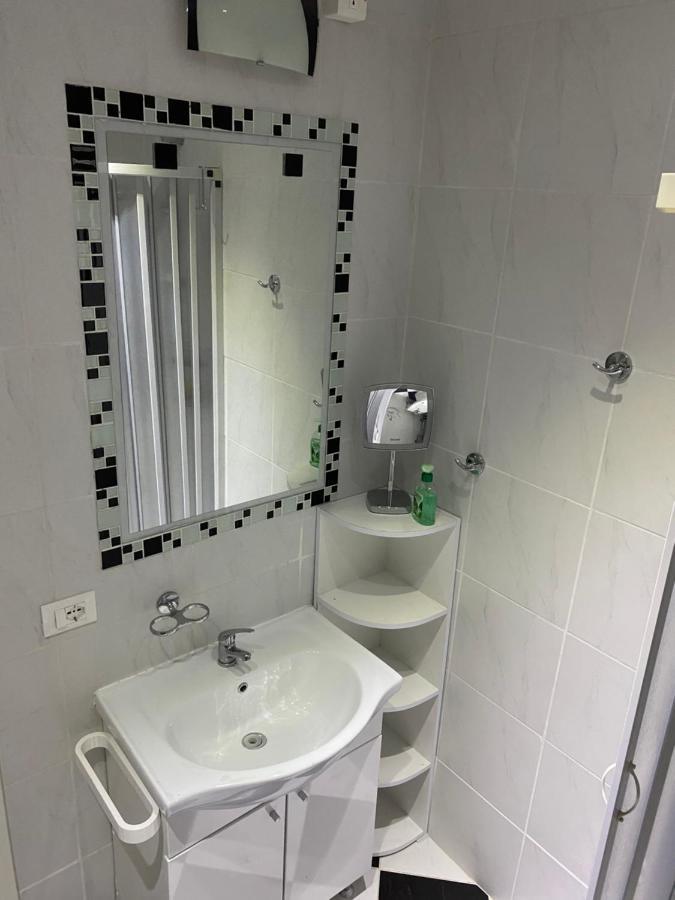 B & Baichin Staranzano Ngoại thất bức ảnh